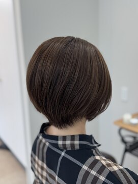 コル 市川(cor) 丸みショート×ヴェールベージュ