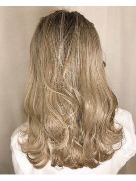 ヘアカロン 熊本本店(Hair CALON) ブロンドカラー