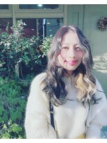 ヘアーアンドメイク グリーン(hair&make green)&nbsp;波ウェーブロング【東十条/王子/赤羽/イルミナカラー/髪質改善】