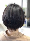 ステップボーンカット 小顔補正立体カット ショート