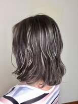 ヘアーキュートレット(Hair Qtlet‘)&nbsp;グレージュハイライト