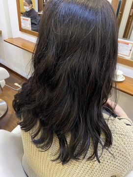 オートクチュールランコントレ(Haute Couture Rencontrer) ロングレイヤー+イルミナカラー【白髪が気になり始めた方へ】