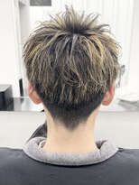 ココ 本八幡(KOKO)&nbsp;波巻きツイストスパイラルフェザーパーマ刈り上げセンターパート