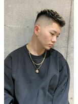 ワークス 下北沢(WORKS)&nbsp;ベリーショートパーマスキンフェード【下北沢/バーバー】