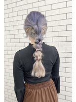 リール(THE RIRE.)&nbsp;＊THE  RIRE. ツートンカラー×カジュアル編みおろしアレンジ＊