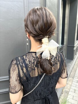 ヘアーアイスカルテット(HAIR ICI QUARTET) 飾りが無くてもＯＫ！結婚式参列アレンジ / オオタユキ