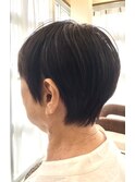 大人綺麗なトップボリュームショートヘア