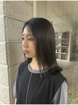 ヘアーアートミュージアム(Hair Art Museum) 艶ヘアー／切りっぱなし