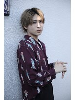 リトバイプティパ(Lit by petit-pas) 無造作センターパート/センターパートウルフ/ミルクティー