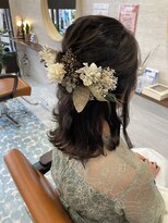 ムック 葛西(MUCCU)&nbsp;波巻きハーフアップ