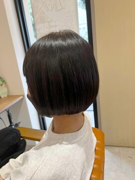 ブライト 関目(Breit) 黒髪ボブ