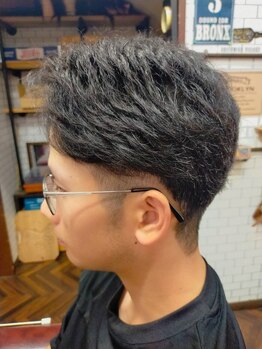 エフトエフ(FtoF)の写真/【20～50代に幅広い支持◎】年代ごとのおしゃれを楽しむ清潔感×個性を活かした洗練スタイル