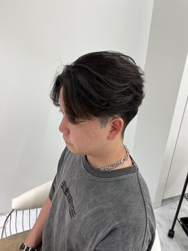 ロンドルピナス 小倉(Lond Lupinus) ブルーブラック/ワイドバング/美髪のススメ/外ハネボブ/北九州