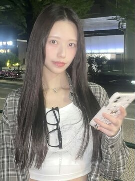 エリーツ 表参道(elyts) シールエクステ80本で作る女神ロング/エクステ/表参道/髪質改善