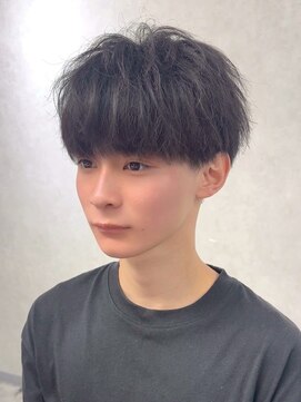 ナチュラル 渋谷(NATURAL) フェザーパーマ/スパイキーショート/サーフカール[メンズ/渋谷]