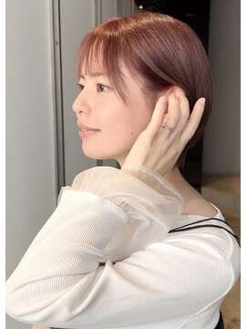 ビーヒアナウ 金沢県庁店(BE HERE NOW) 【ブリーチ×アプリコットピンク】