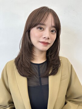 ガーデントウキョウ(GARDEN Tokyo) ミディアムレイヤー/ココアベージュ/前髪カット/小顔ヘア