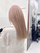 トニーアンドガイ 青山店(TONI & GUY) ブリーチカラーホワイトブロンドイメチェンヘアスタイル