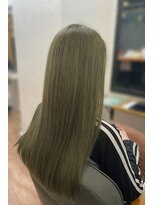 エルメ バイ アンフィー(Elme by anphi)&nbsp;【Elme　野呂】透明感たっぷりのオリーブベージュ