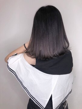 シエスタ バイ アンブルリュクス(siesta by amble luxe) 外ハネロブのネビージュカラー