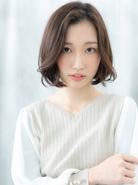 ドクターズサロン LAB 小山店 ことりベージュ大人フェミニンかきあげボブc小山20代30代40代