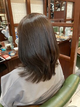 サロンデピレ オリーブカラー髪質改善トリートメントサラツヤ髪