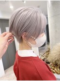 大人ハイトーンカラー大人ショートヘアくびれショートレイヤー