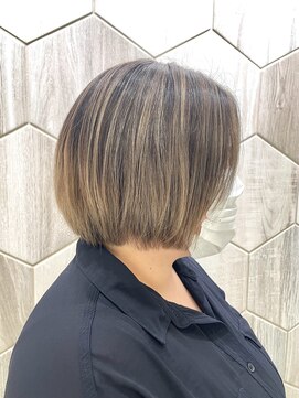 ビューティドレッセヤマノ 池袋パルコ(Beauty Dresse YAMANO) 【白髪ぼかし】ハイライト/バレイヤージュ/ボブ/ショートボブ