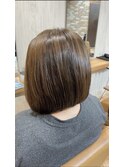 前下がりボブ×フォルムの崩れないカット