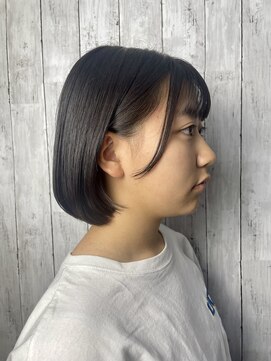 ビューティドレッセヤマノ 池袋パルコ(Beauty Dresse YAMANO) 【中学生カット】ボブ/触覚ヘア/小学生カット/肩上ボブ