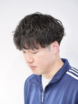 フゥ 宇都宮(FeU) シャドウパーマ/ニュアンスパーマ/宇都宮/メンズカット/眉毛