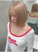 14550ミルクティーアッシュミルクティーベージュハイトーンボブ