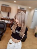 ミルクティーベージュ×レイヤーカット