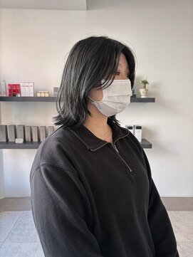 ルオラ(Luora) レイヤーボブ