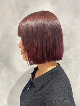 アース 常盤平店(HAIR & MAKE EARTH) 【赤髪×切りっぱなしボブ】艶感際立つ大人のデザインカラー♪