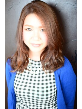 ヘアーアンドメイク ラブストラック(Hair&Make LOVESTRUCK) 外国人風ニュアンスパーマスタイル