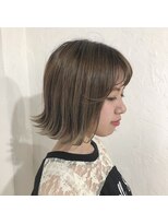 アンフィドットドゥルドゥ(AnFye.dueldo)&nbsp;【AnFye.dueldo 】切りっぱなし外ハネ × ライトアッシュ