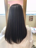 クレル(Creelu) ロングヘア