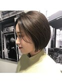 ショートボブオリーブハイライト