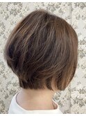 くびれショートボブ