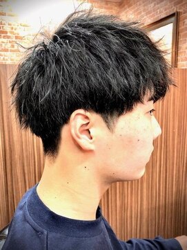 ヨシダ(YOSHIDA) カジュアルに★ショートマッシュ