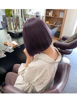 アン シュシュ(un chouchou)&nbsp;彩度強めのダークトーンカラー