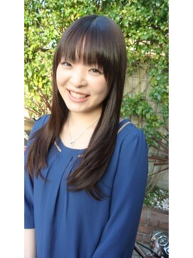 アクアマリン8810 ハチハチイチゼロ(AQUA MARINE 8810) 大人可愛いココアベージュグレージュカラーボブウルフ黒髪