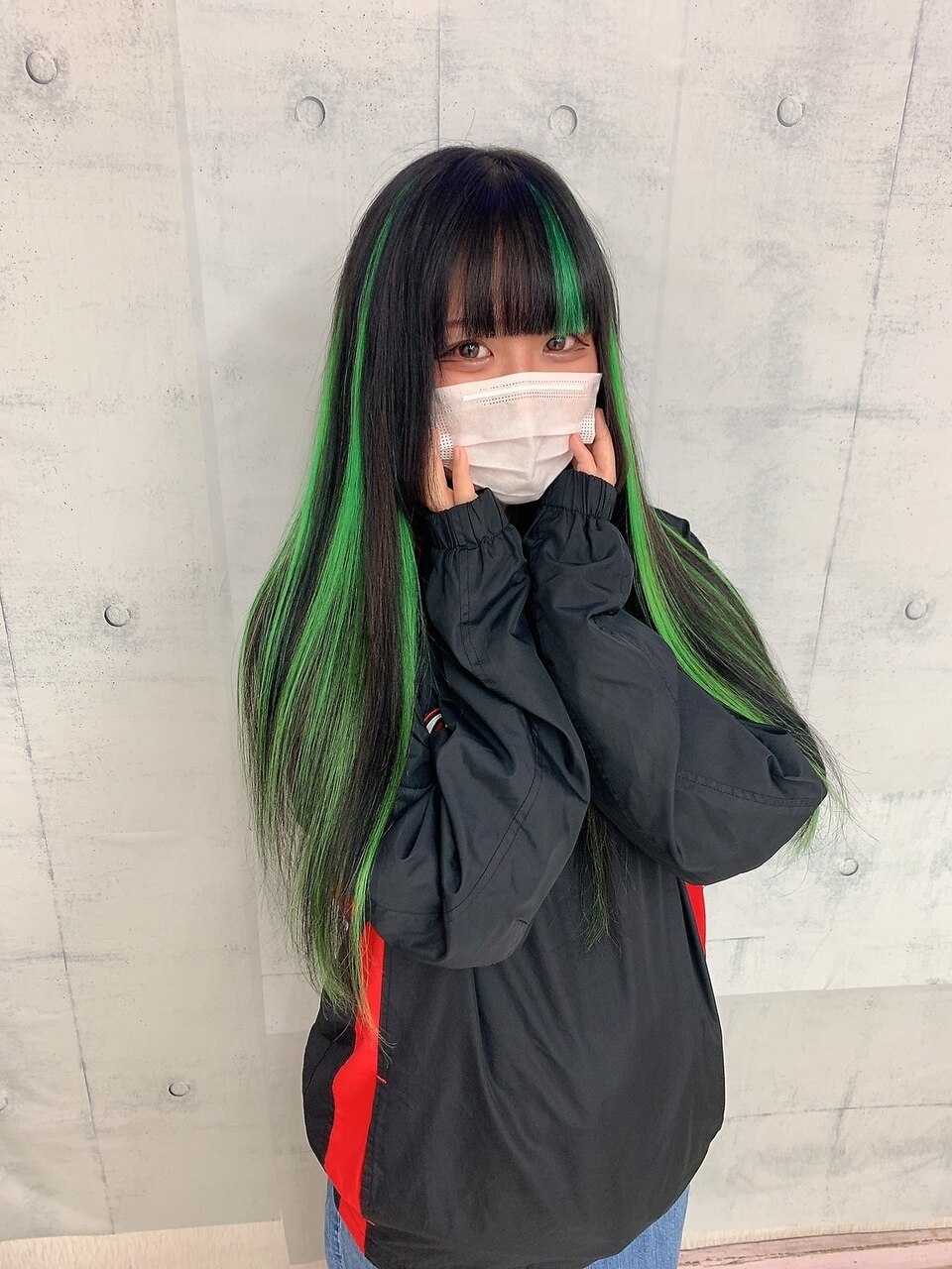 ブラック×グリーン#シールエクステ#セクションカラー：L177567450