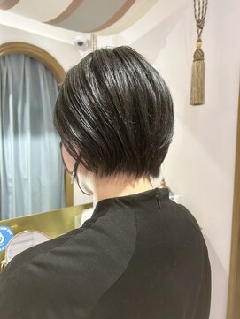 ロンドアベニール 北千住(Lond avenir) ショートボブ ボブ職人☆ボブ/インナーカラー[北千住]