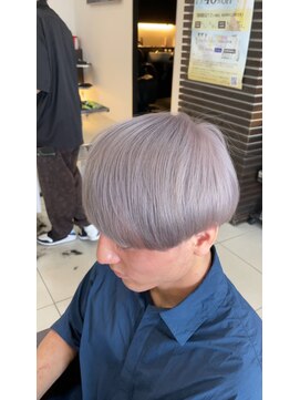 フォルテ 草薙店 ハイトーンホワイトシルバー