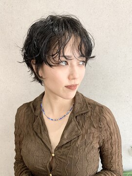 マッシュパーマショートパーマスパイラルパーマボーイッシュ女子