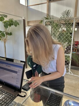 ディーパス(D-PATH) 【White beige/会津若松】ダブルカラー/バレイヤージュ