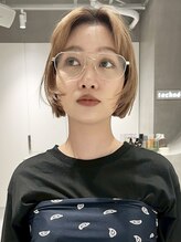 テクネ 天神大名(techne) 天神大名顔周りレイヤーカットミディアムボブタッセルボブパーマ