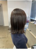 外ハネミディアムボブ